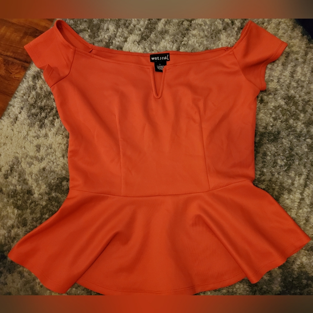 Wet seal, corral shirt, size large, fashion, cute top
